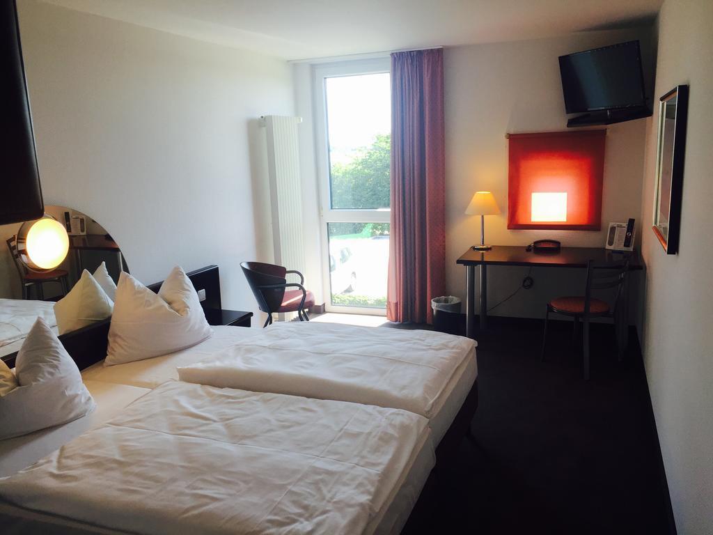 Ak 1 Hotel Ducherow Экстерьер фото